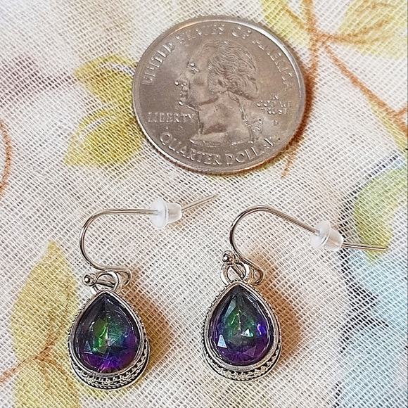 Mystic Topaz Purple Blue Green Rainbow Teardrop Pierced Silver Tone Earrings NEW - Picture 5 of 12